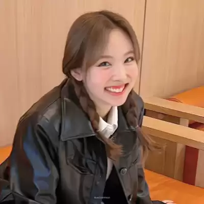 隗逸馨
